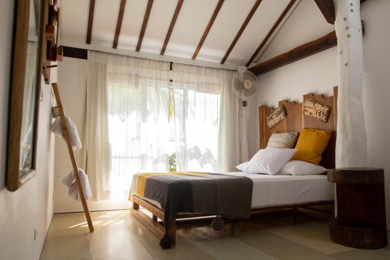 The Yak Lake House - Hostal Bacalar Ngoại thất bức ảnh