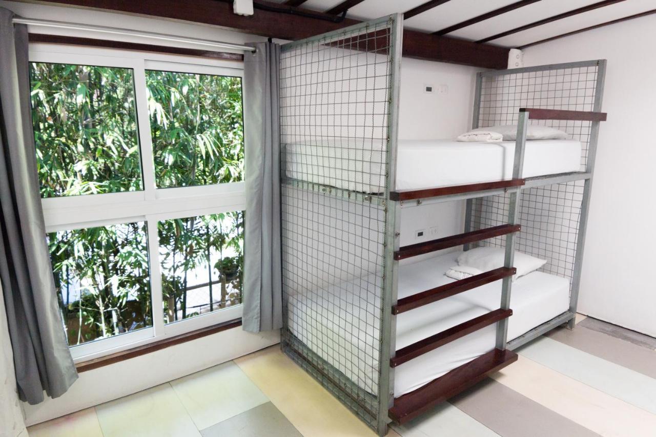 The Yak Lake House - Hostal Bacalar Ngoại thất bức ảnh